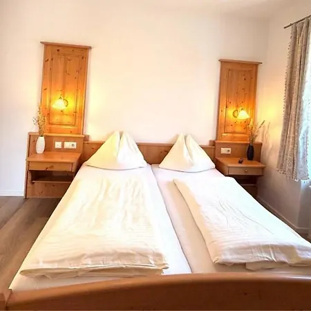 Und Restaurant Roemerstein Otel